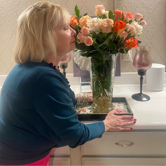 Meet your Posher, Sherry - Picture 2 of 11